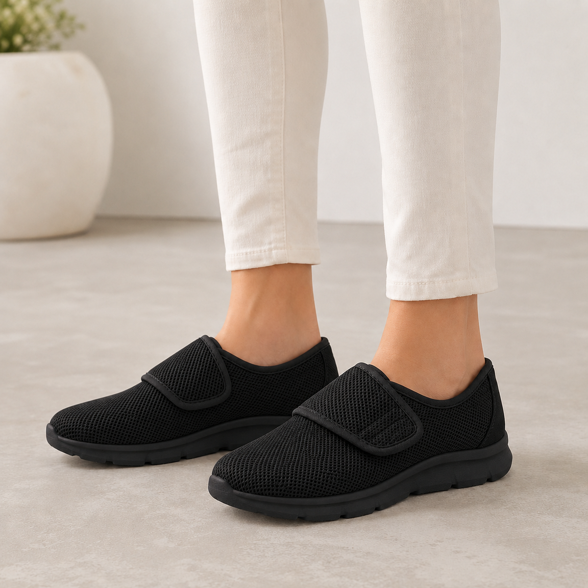 Tilda | Adjustable Wide-Fit Sneakers