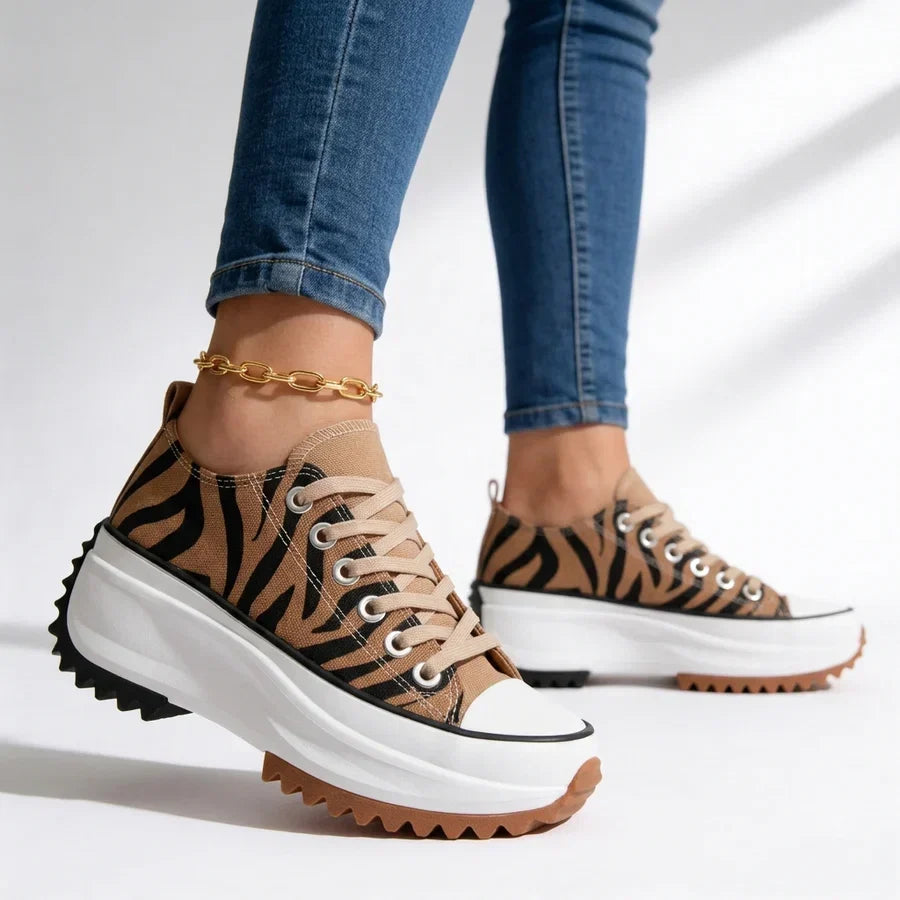 Stephanie | Platform Lace-Up Sneakers
