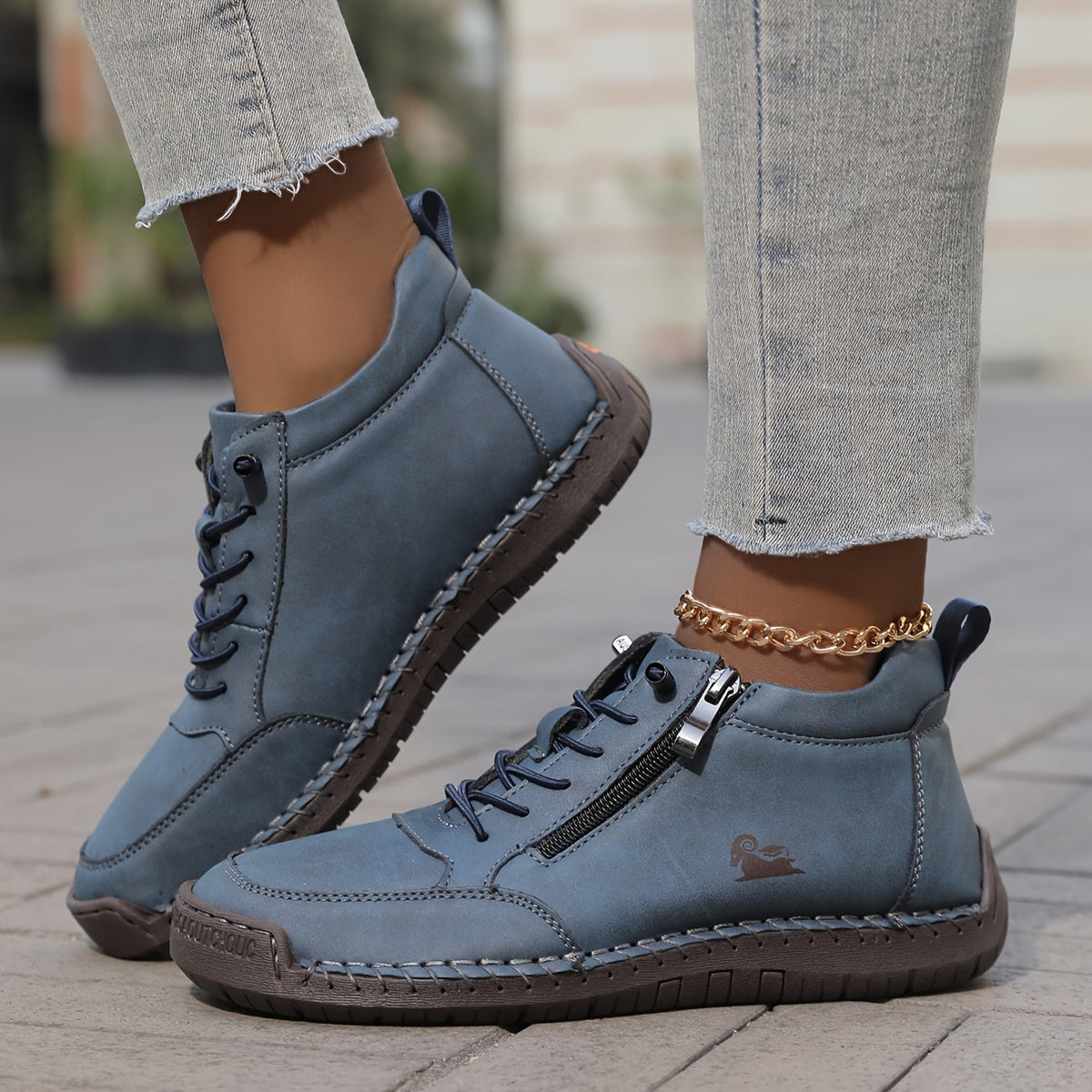 Zofia | Hand-Stitched Zip Comfort Sneakers