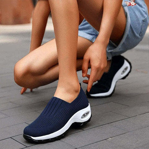 Macy | Comfy Slip-On Sneakers