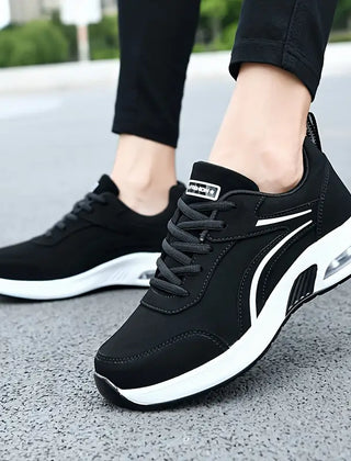 Black/White