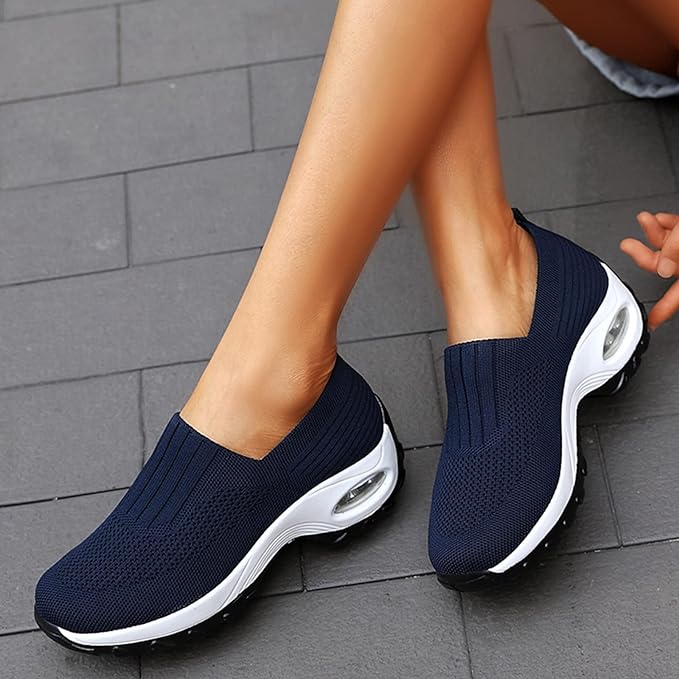 Macy | Comfy Slip-On Sneakers