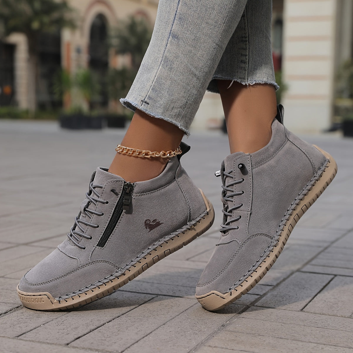 Zofia | Hand-Stitched Zip Comfort Sneakers