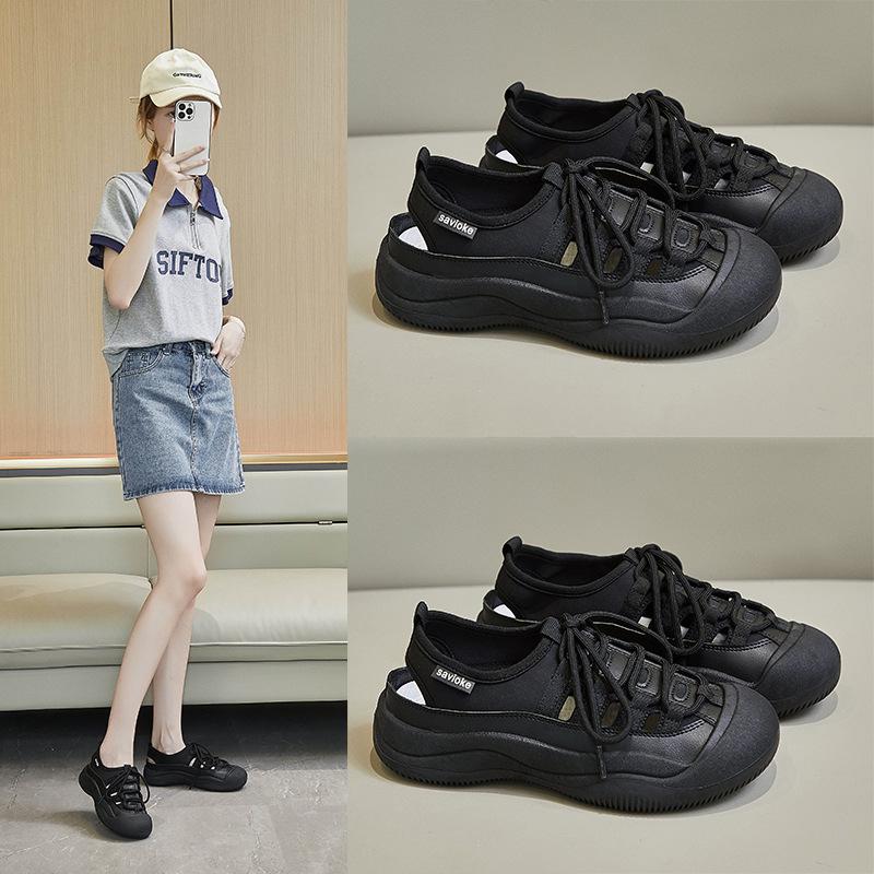 Una | Breathable Cut-Out Platform Shoes