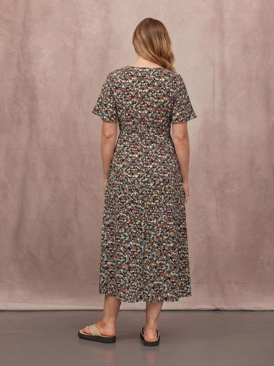 Maddie V-Neck Short Sleeve Dress