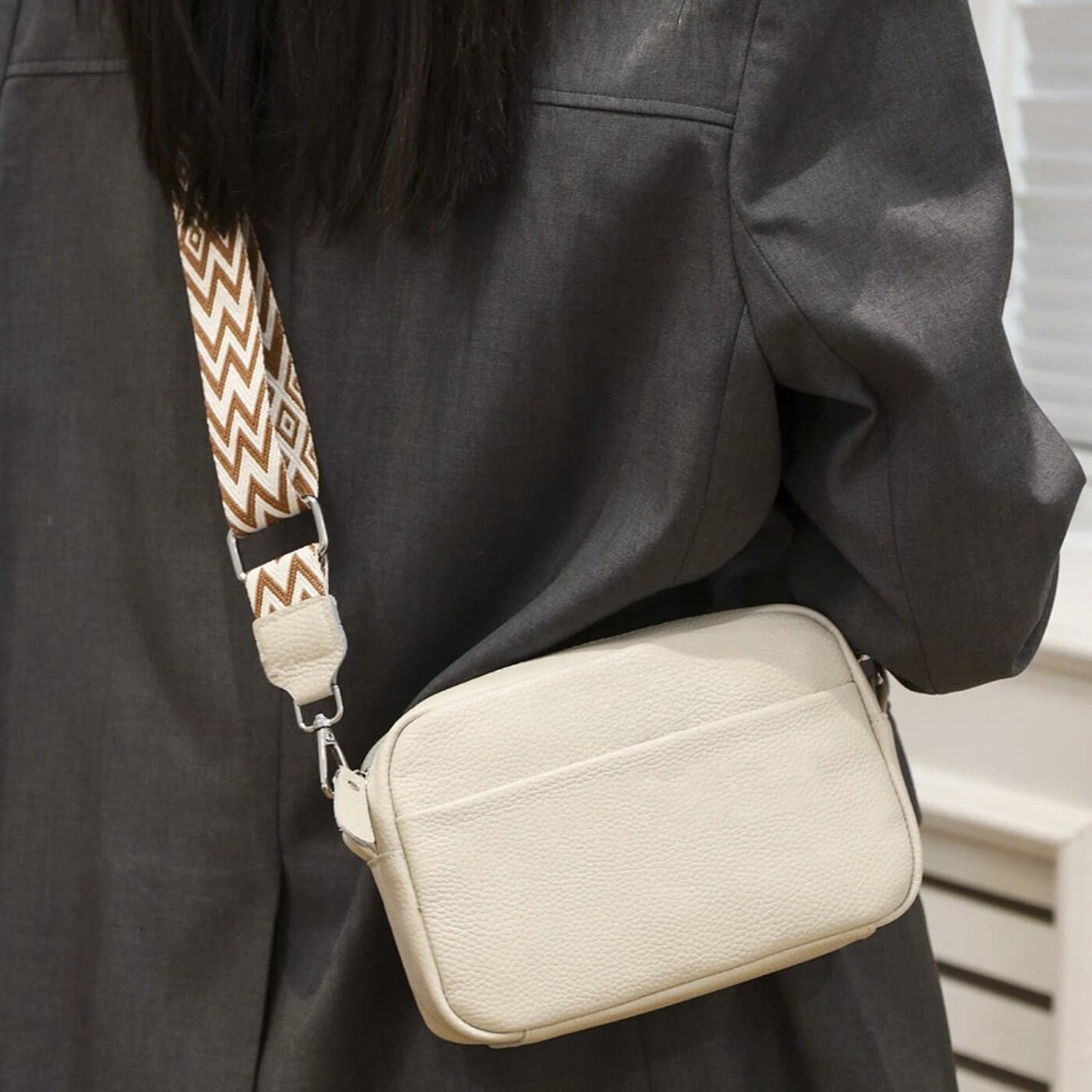 Lucia's Strap Essential | Crossbody Bag