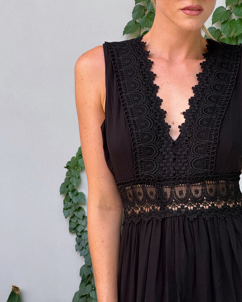 Letizia | Lace-Panel Tiered V-Neck Dress