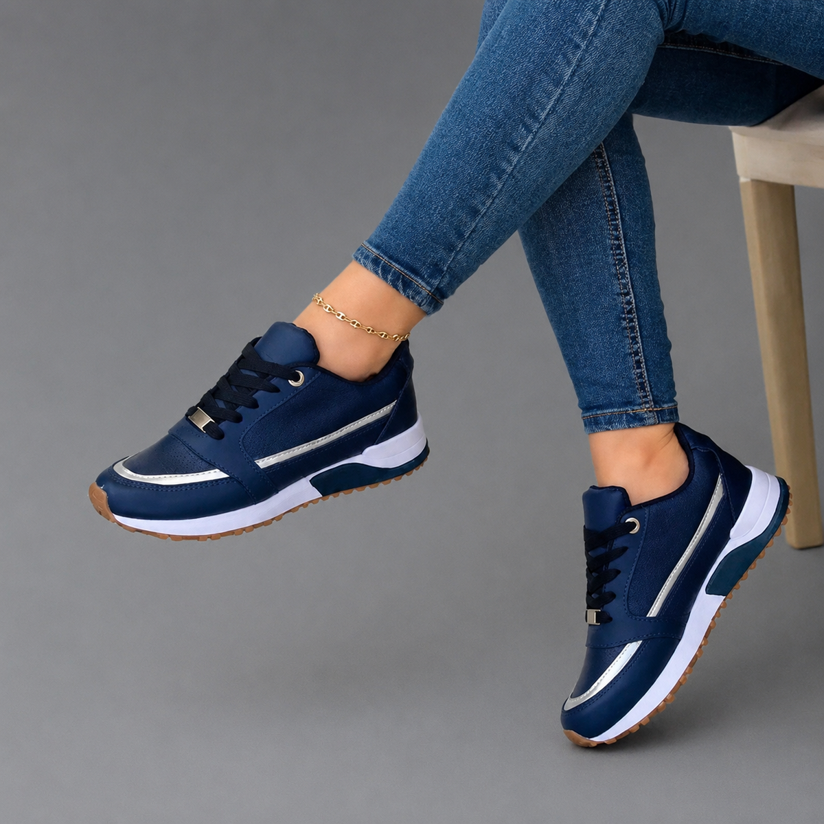 Scarlett | Thick-Sole Comfort Sneakers