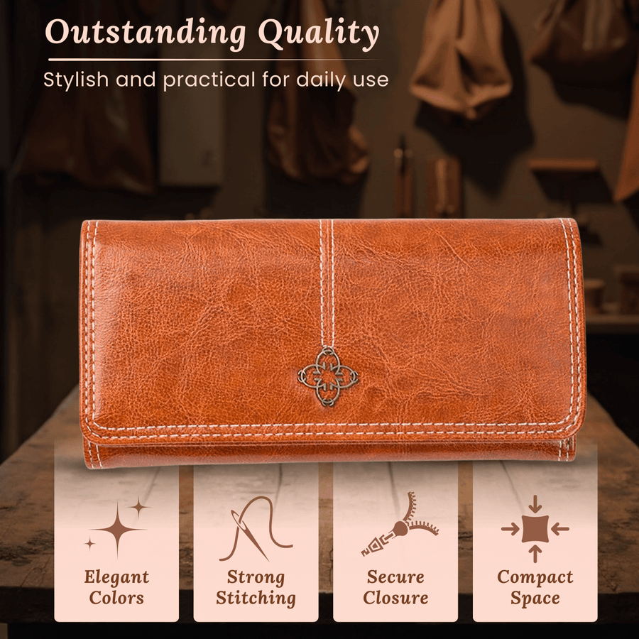 Giorgia's Fold Essential | Clutch