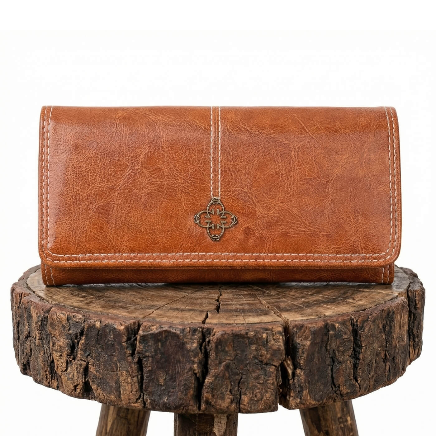 Giorgia's Fold Essential | Clutch