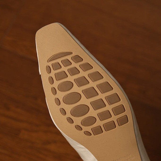 Noémie Square-Toe Leather Flat