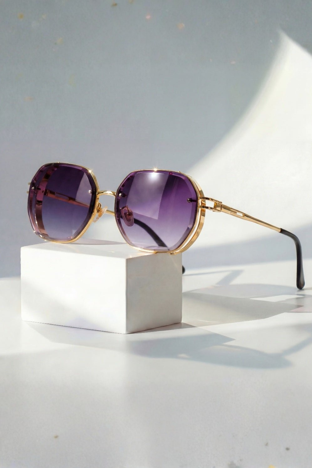 Saoirse | Oversized Geometric Sunglasses