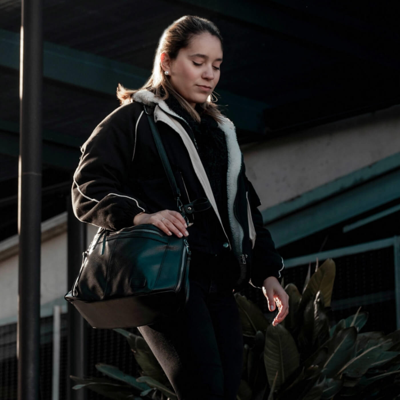 Serena's Zip Carry | Shoulder Bag