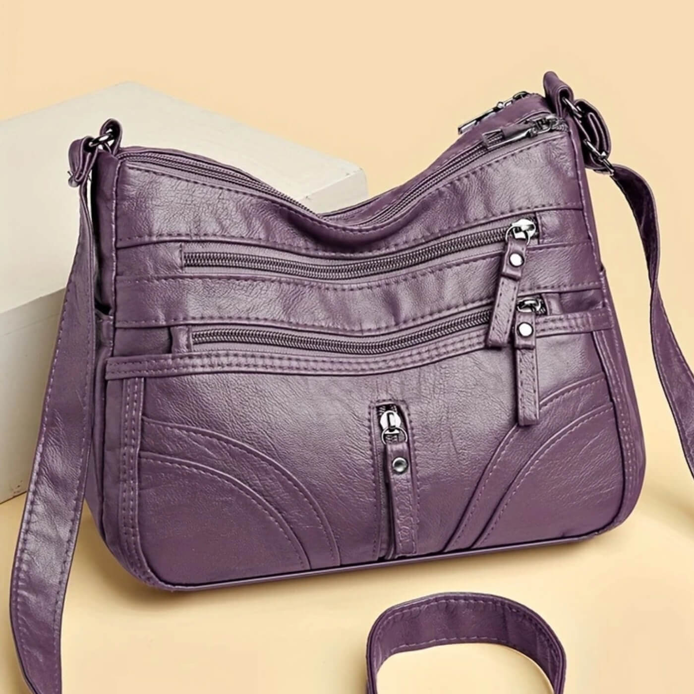 Emanuela's Multi-Pocket | Shoulder Bag
