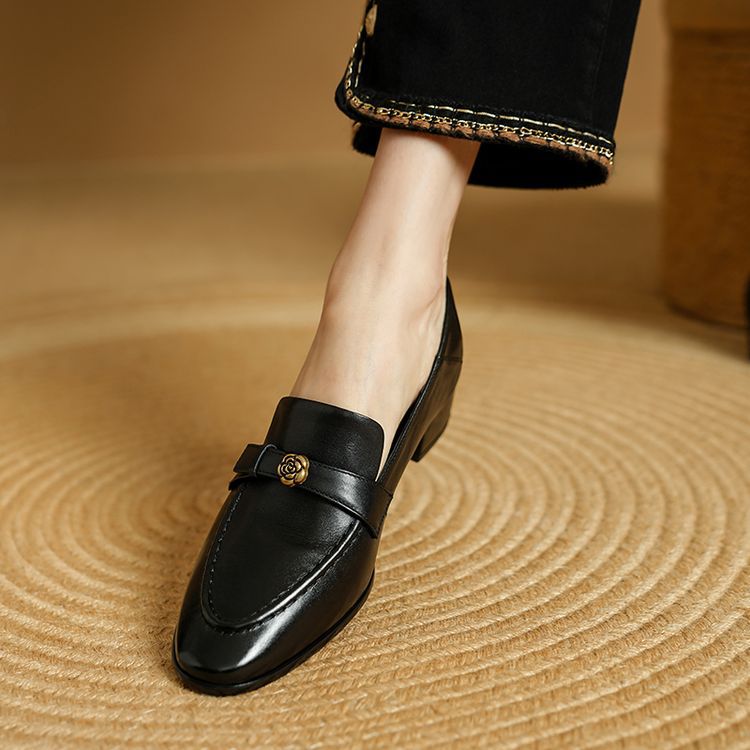 Velisse Leather Loafers