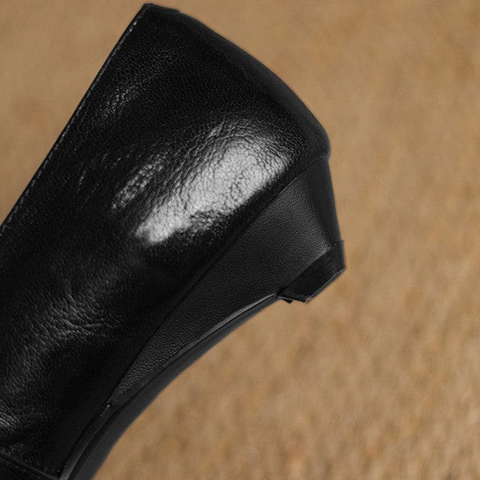 Veloria Lambskin Leather Flats