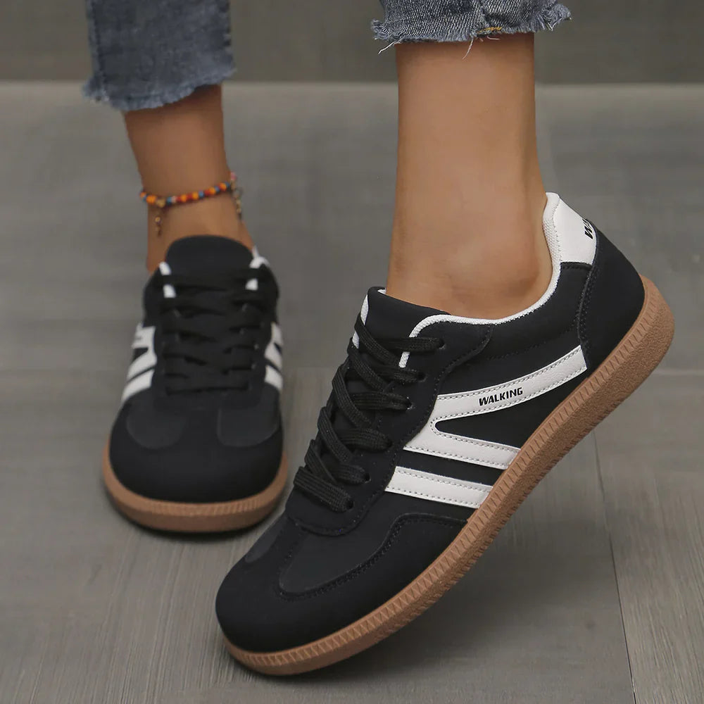 Deliza | Orthopaedic Trainers