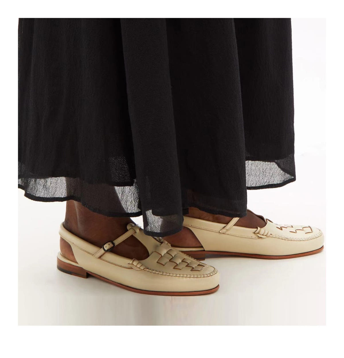Eliara | Woven Buckle Sandals