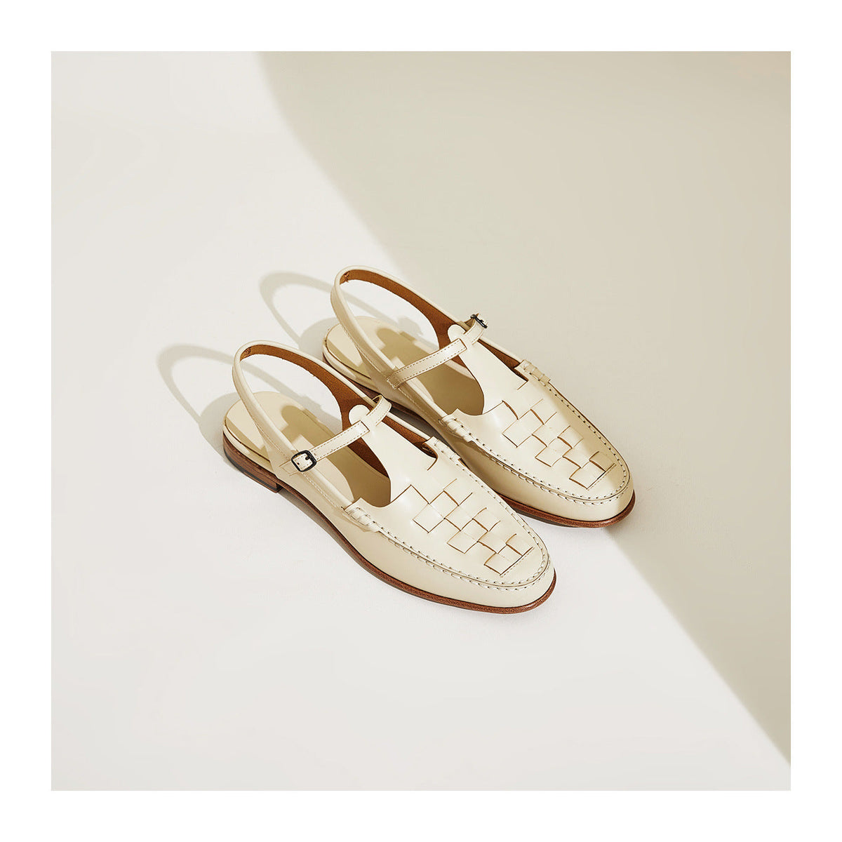 Eliara | Woven Buckle Sandals