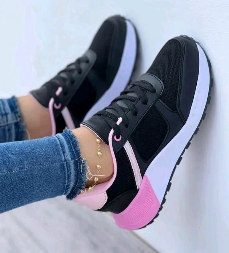Thea | Arch-Support Lace-Up Sneakers