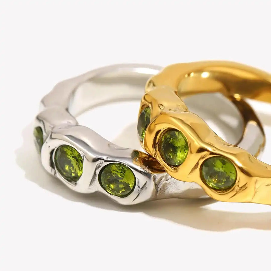 Vintage Golden Inlaid Gemstone Ring
