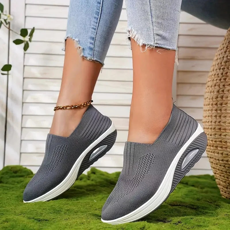 Aine | Breathable Knit Slip-On Sneakers