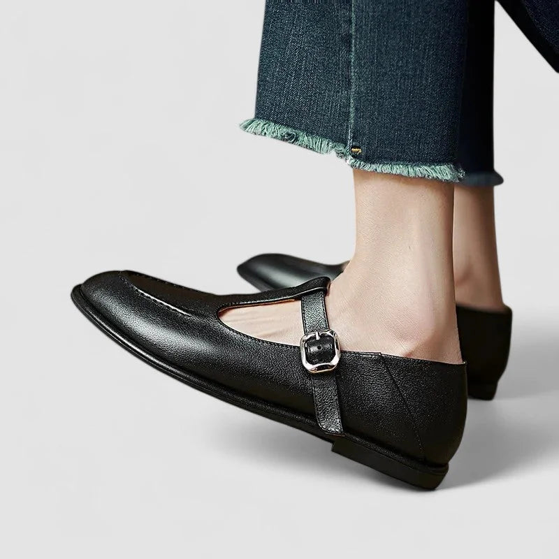 Ariyzzah | Low Heel Mary Jane Shoes