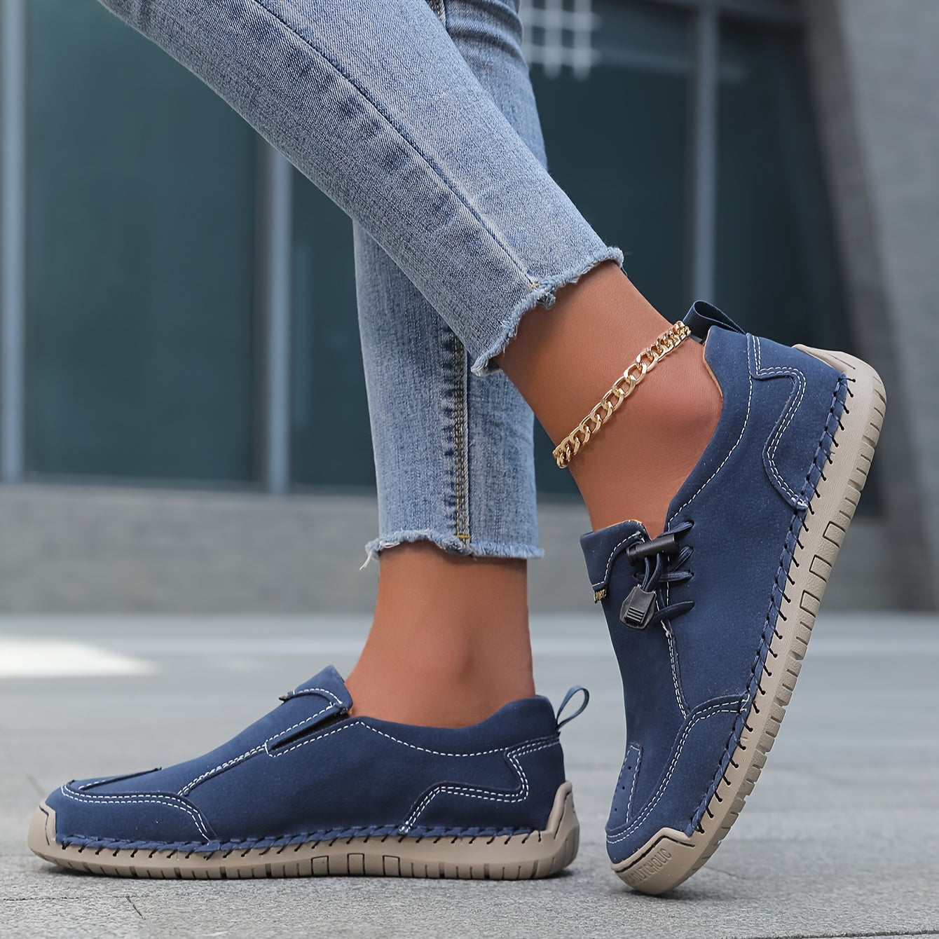 Lina – comfort, stability & effortless dressing for every day