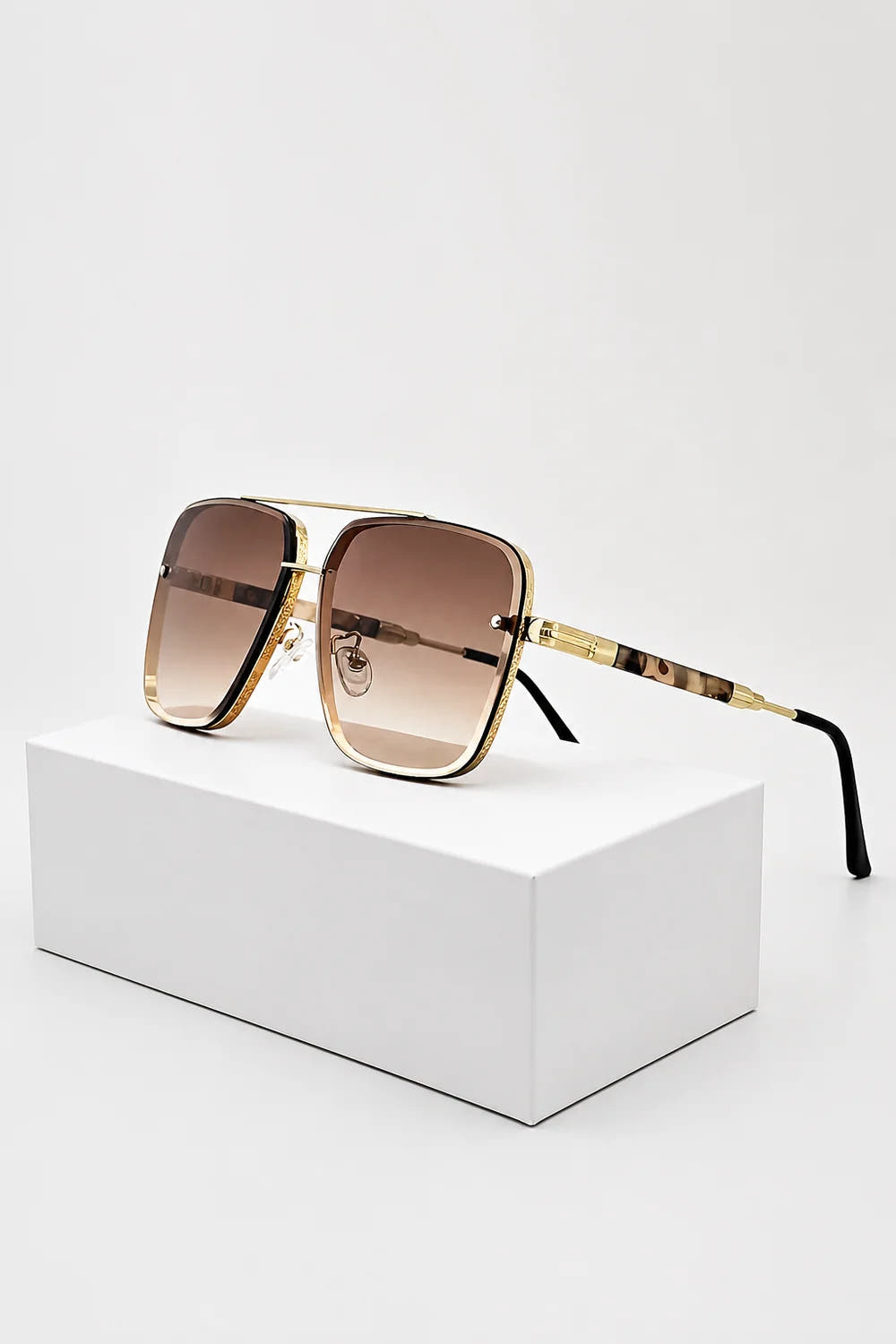 Barlow | Retro Aviator Sunglasses