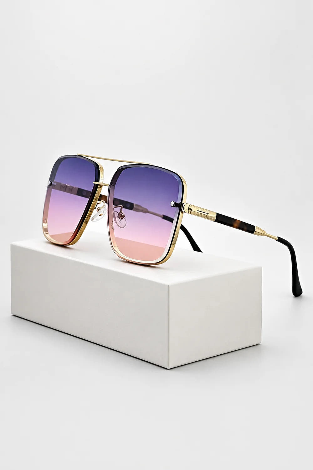 Barlow | Retro Aviator Sunglasses