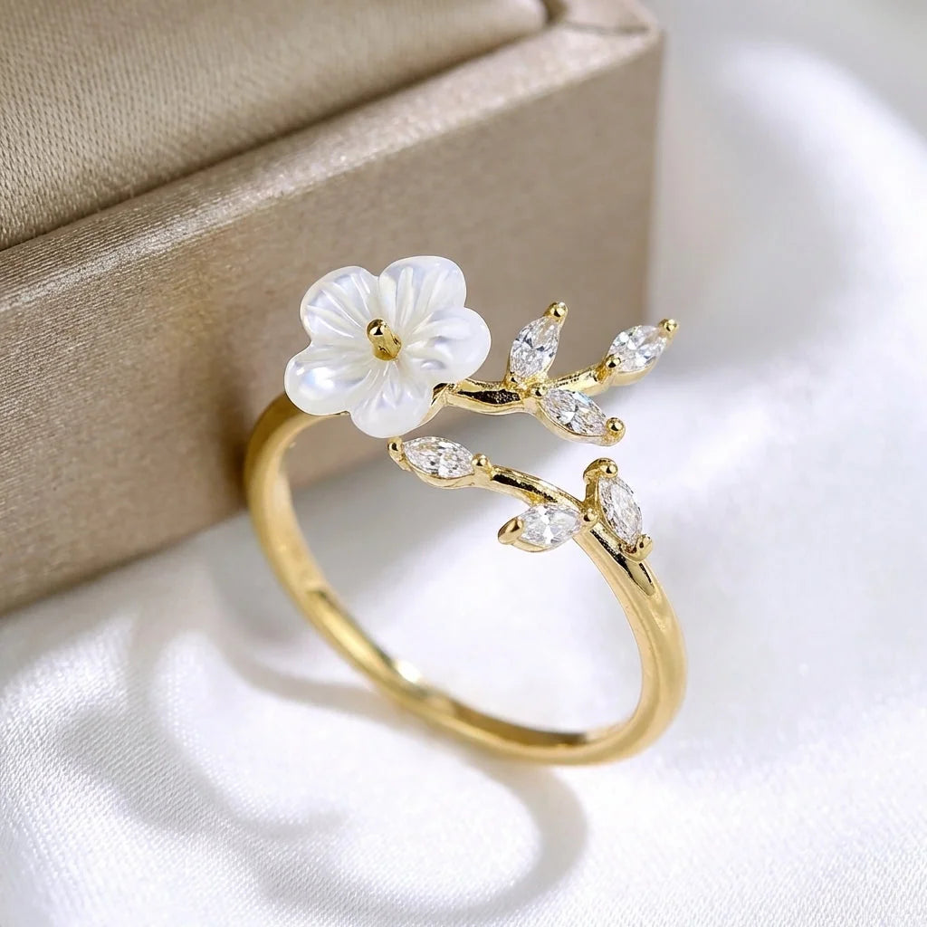 Blossom Crystal Ring