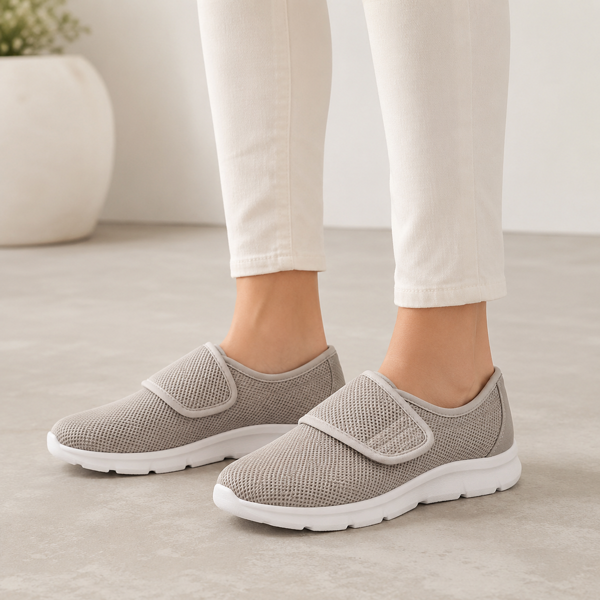 Tilda | Adjustable Wide-Fit Sneakers