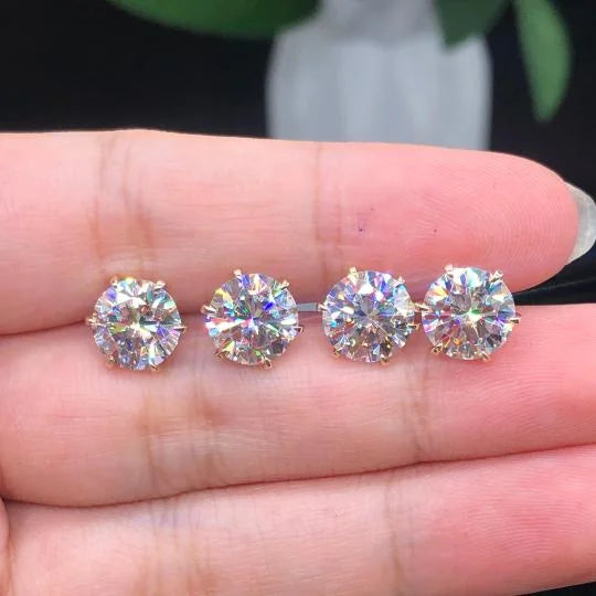 Chic White Gold Tera Earrings