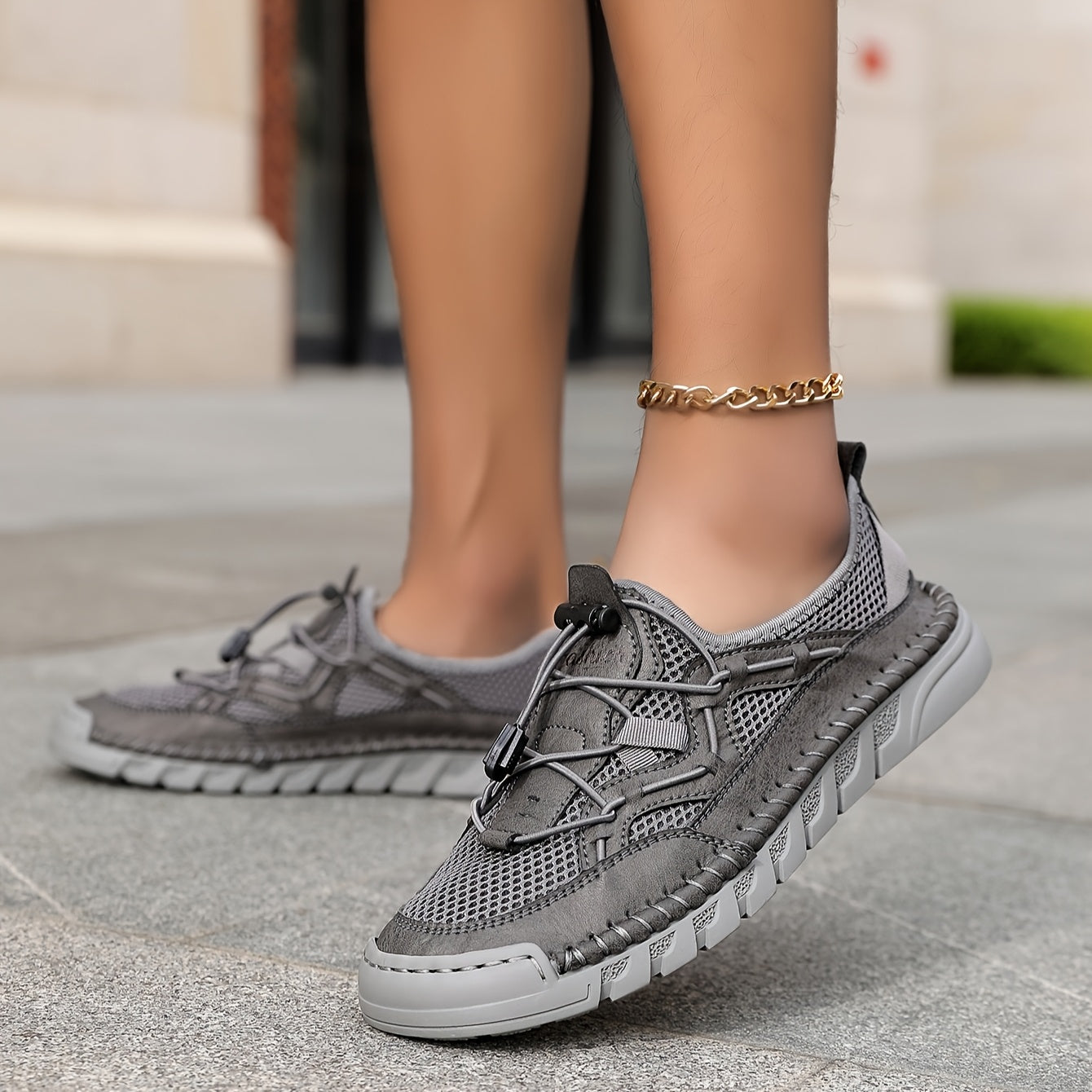 Elara – The breathable comfort shoe