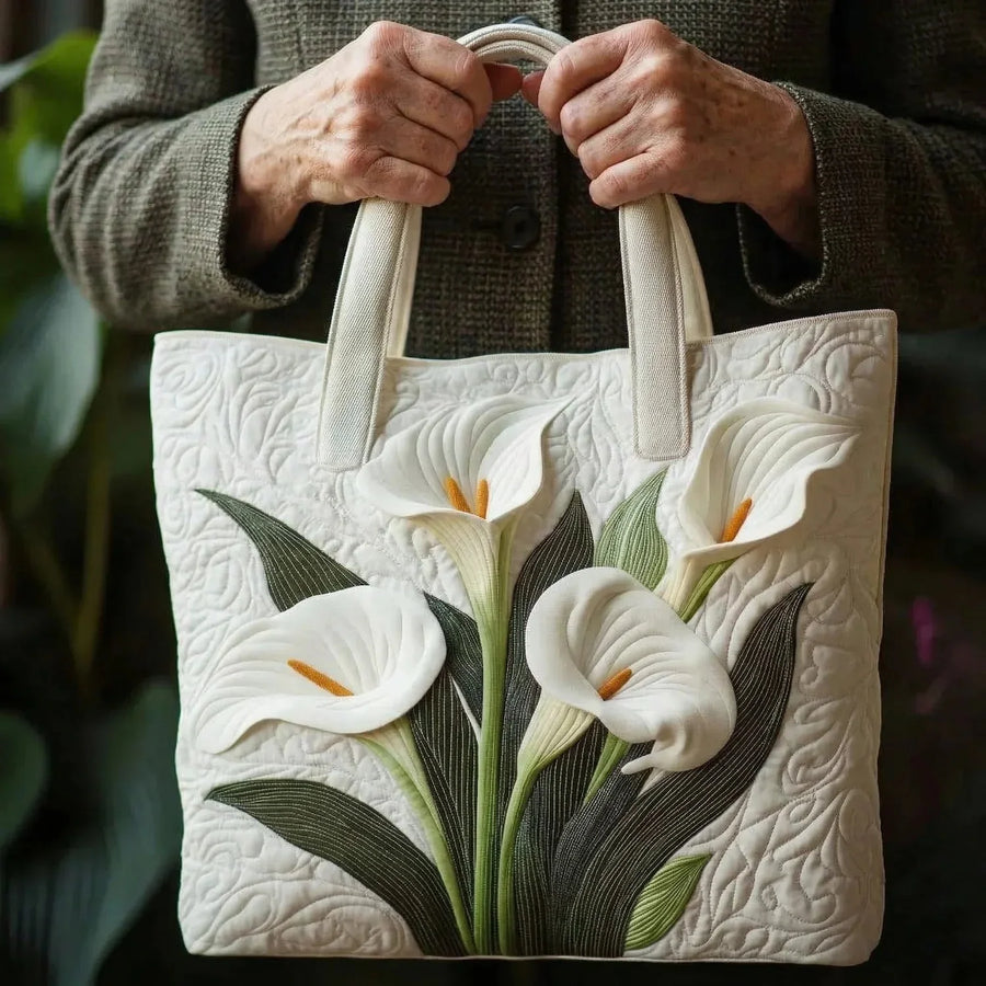 Eileen | White Lilies Quilted Tote