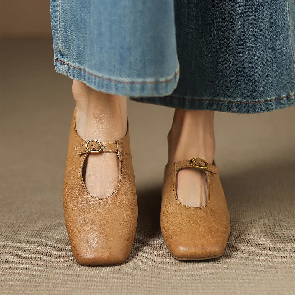 Elspeth | High-Vamp Mary Jane Flats