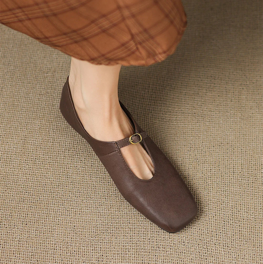 Elspeth | High-Vamp Mary Jane Flats