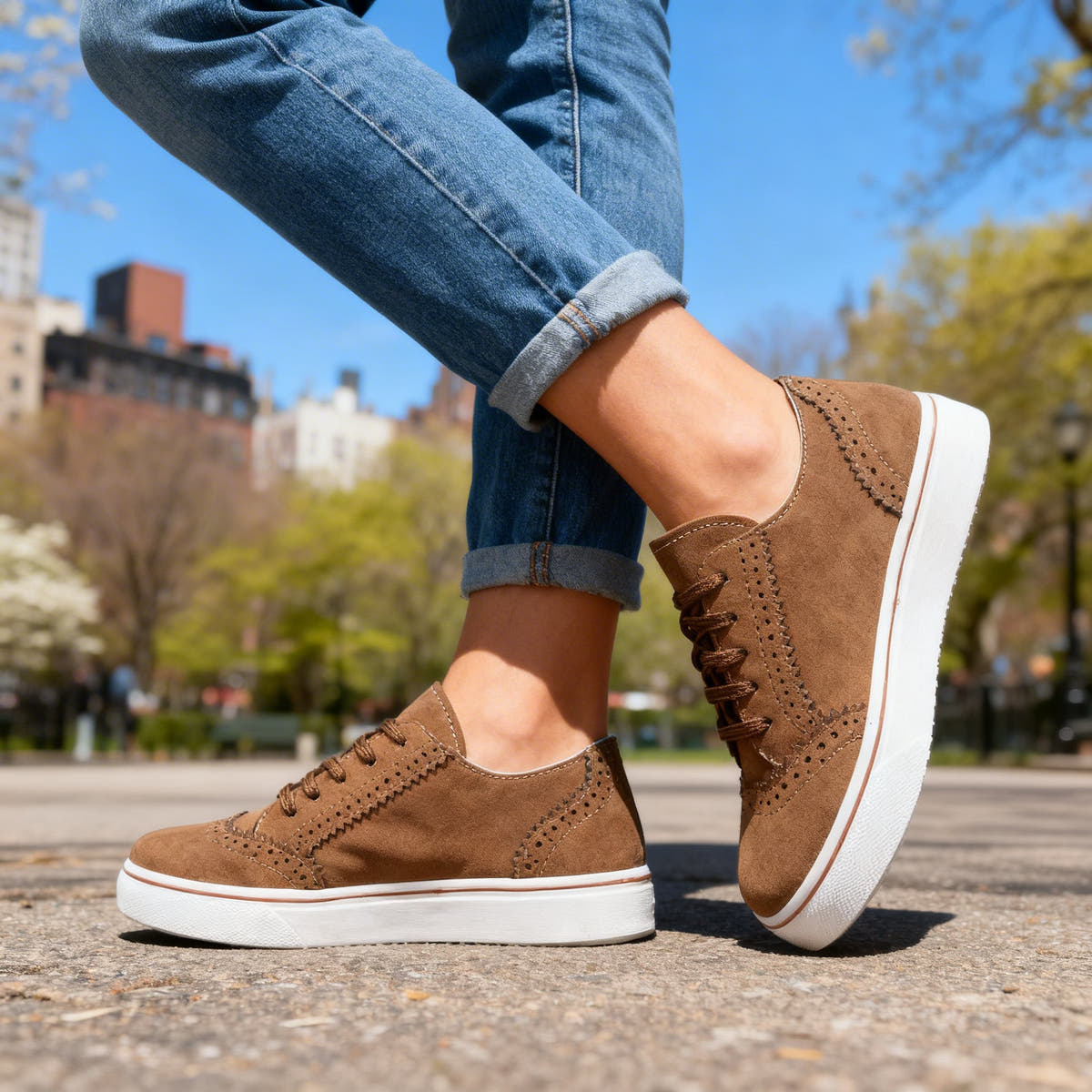 Aurelie | Comfort Brogue Sneakers