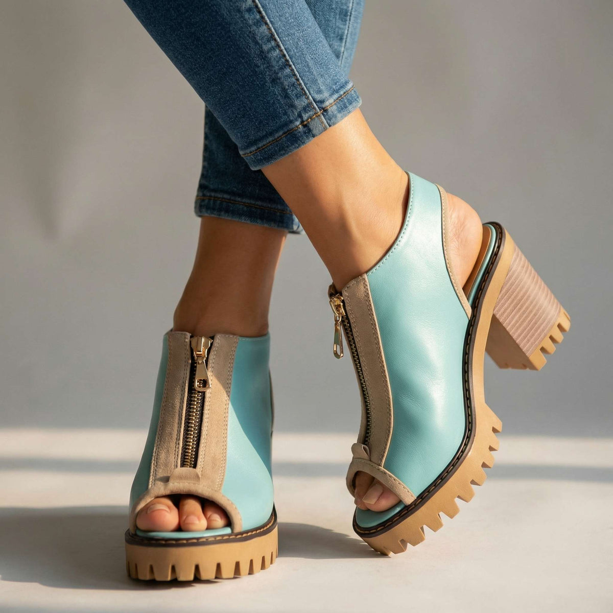 Blue/Khaki
