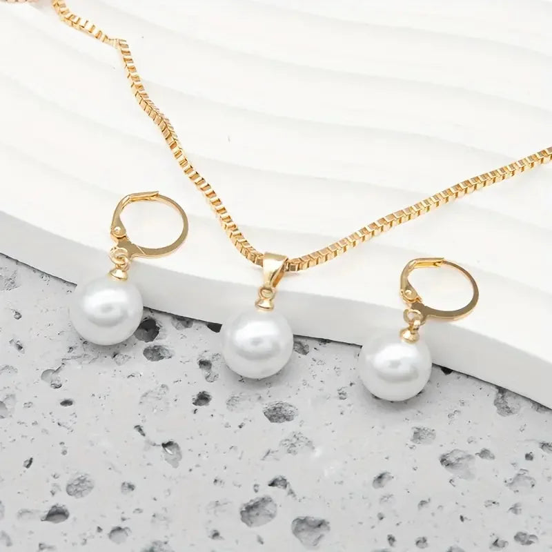 Golden Grace Pearl Jewelry Set | Gold