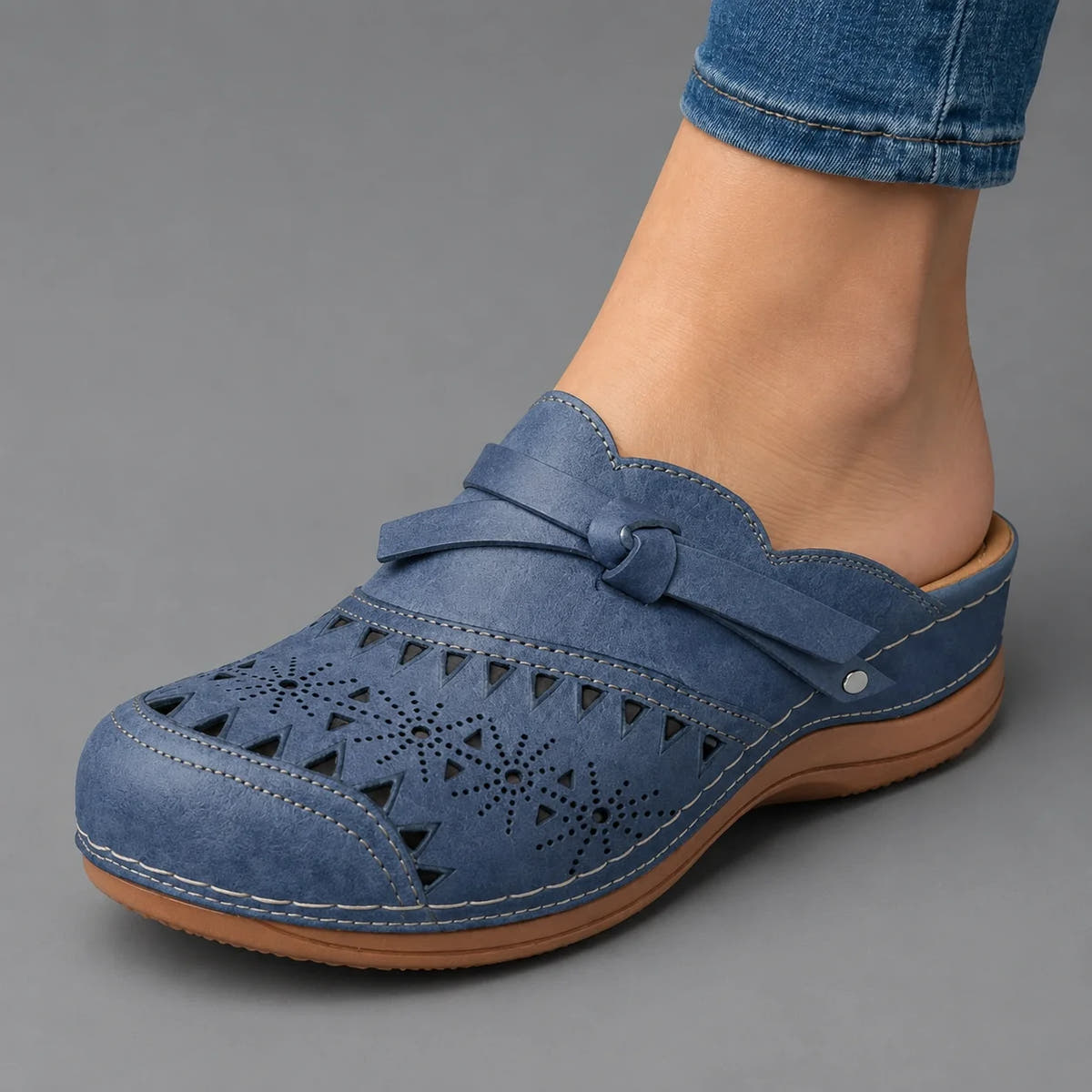 Leah | Cushioned Everyday Clogs