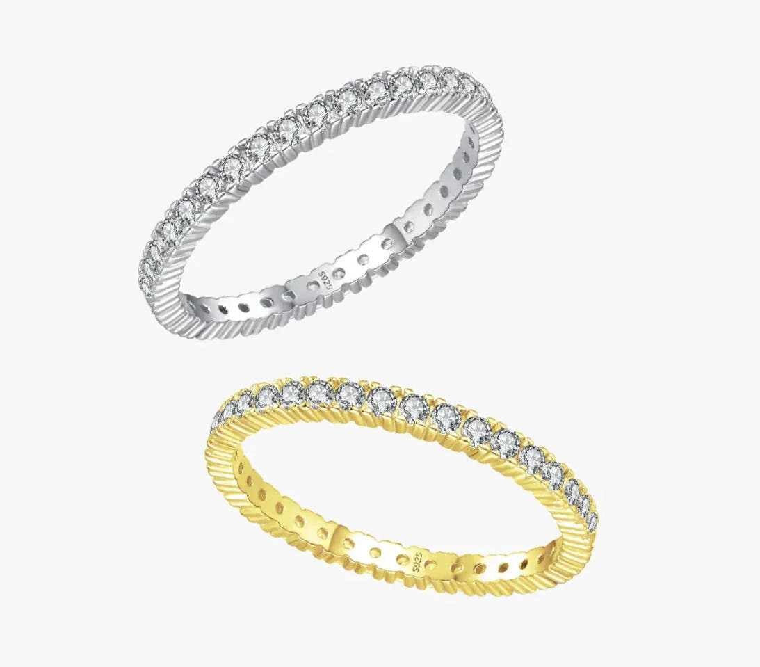 Minimal Radiant Eternity Ring