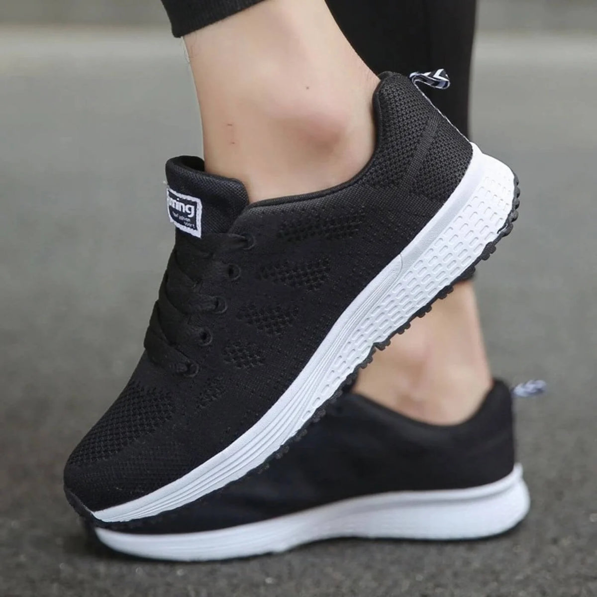 Paula | Cushioned Lightweight Sneakers