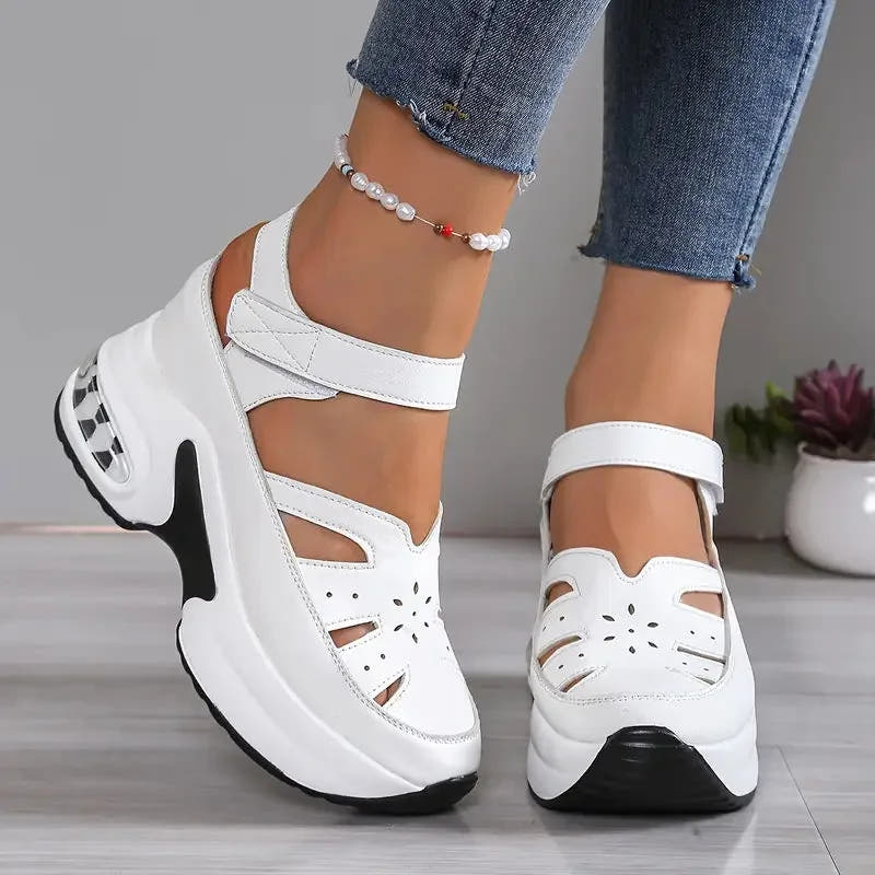 Priya | Wide-Toe Comfort Sandals