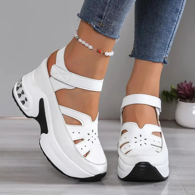 Priya | Wide-Toe Comfort Sandals