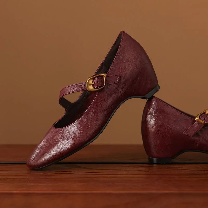 Quira | Round-Toe Mary Jane Flats