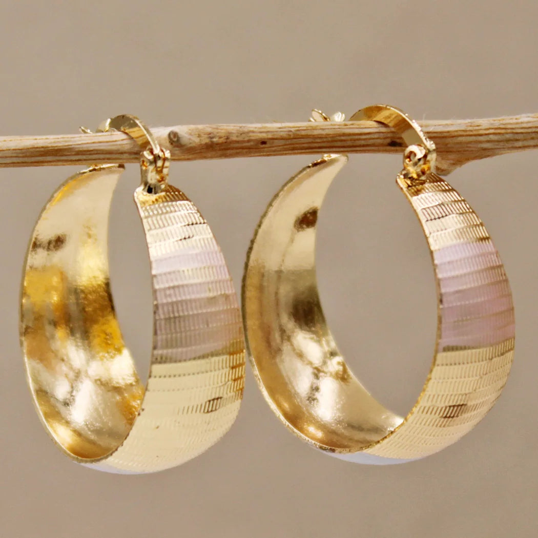 Refined Luxury Gold Earrings
