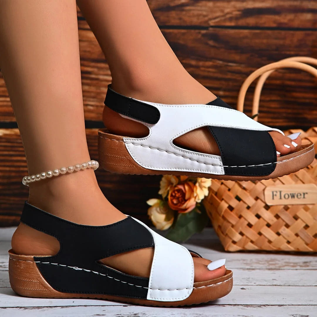 Solveig | Rocker Sole Sandals