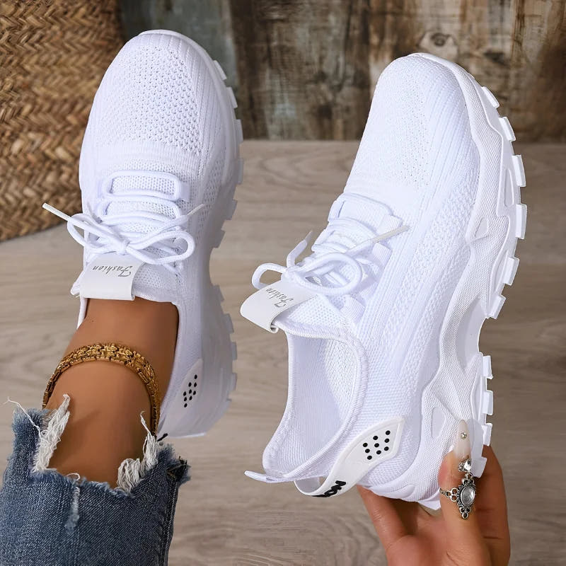 Sybilla | Wide-Toe Comfort Sneakers