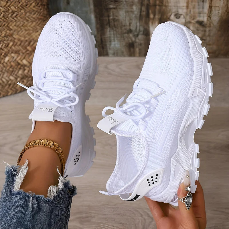 Sybilla | Wide-Toe Comfort Sneakers